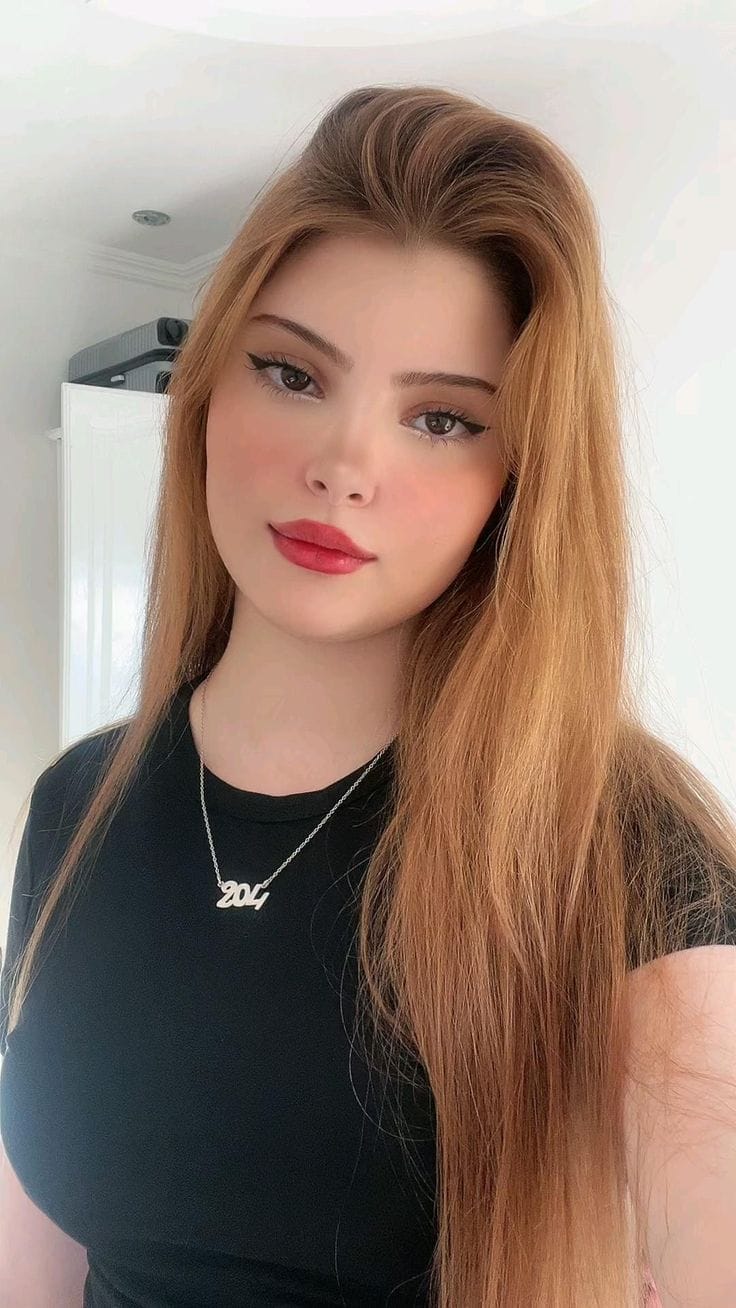 Bocah Jepang bilang “私がムードメーカーです!”